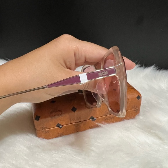 MCM Sunglasses - Picture 2 of 2